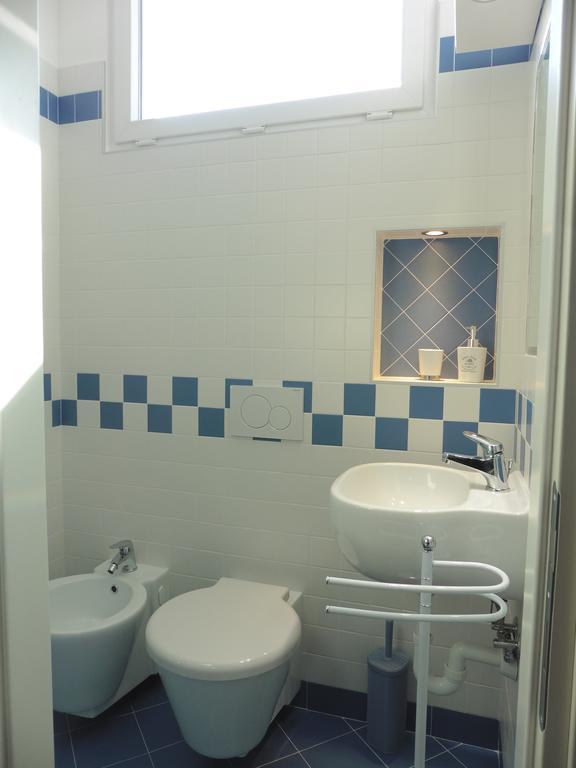 Apartamento Ichnussa Údine Exterior foto