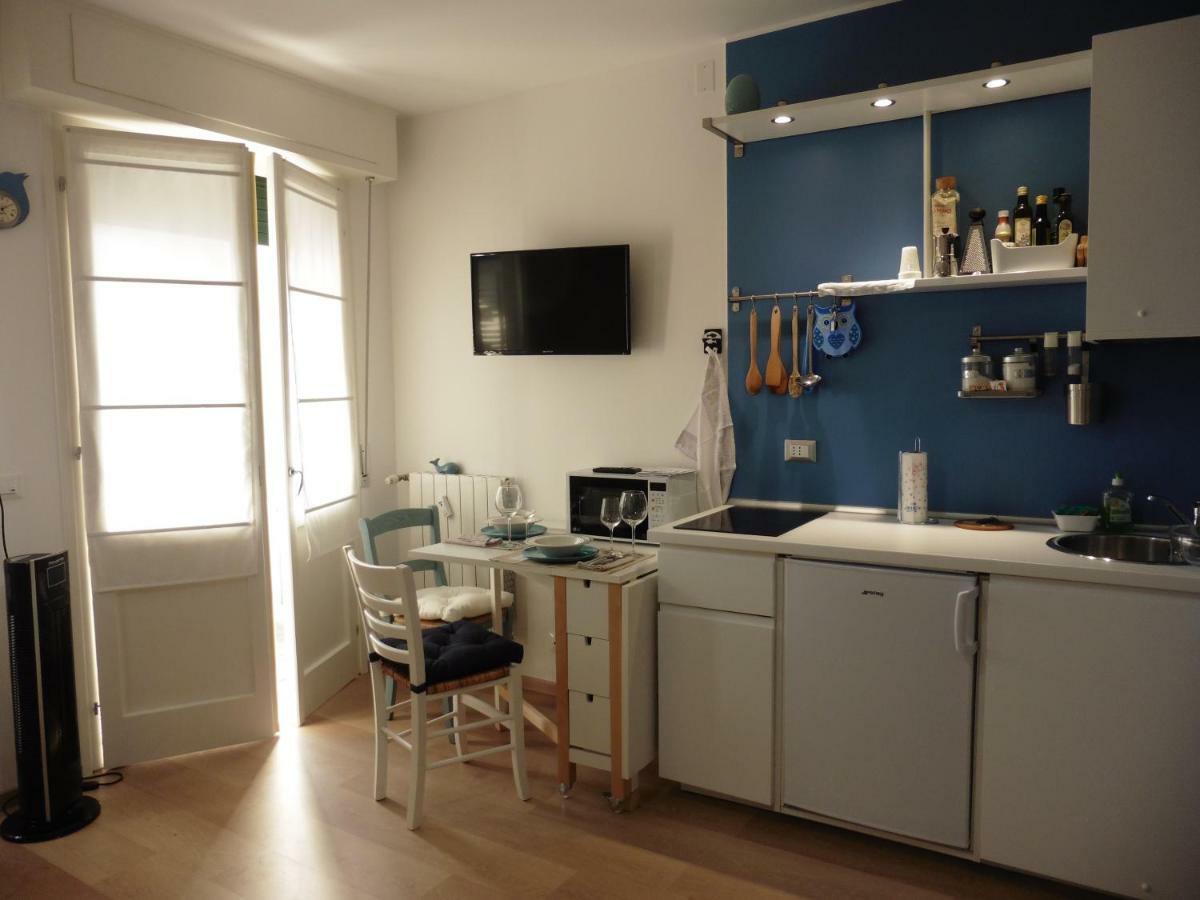 Apartamento Ichnussa Údine Exterior foto