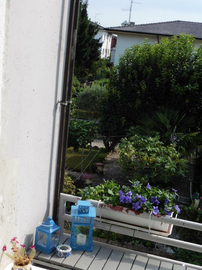 Apartamento Ichnussa Údine Exterior foto